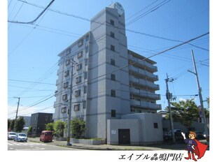 日峯マンションの物件外観写真